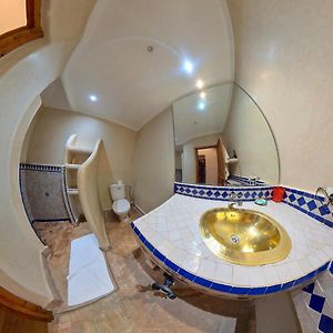 Habitación Estándar con 2 Camas Individuales